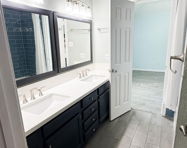 3348 Reeves Street - Photo Thumbnail 4