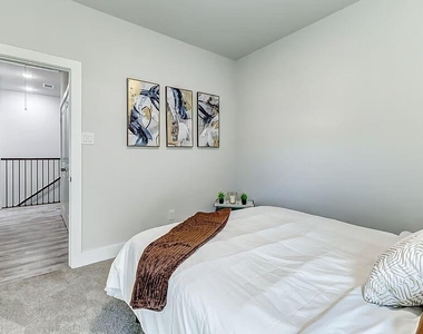 4677 Bellfort Street - Photo Thumbnail 11