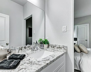 4677 Bellfort Street - Photo Thumbnail 29