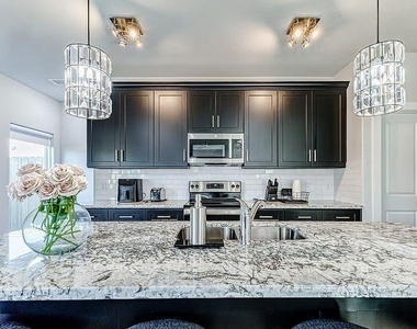 4677 Bellfort Street - Photo Thumbnail 8