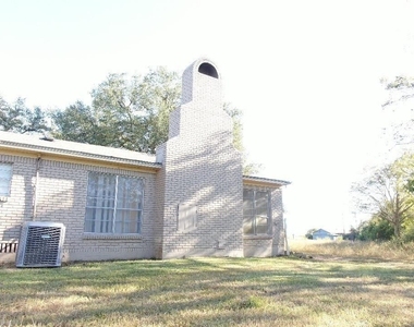 2248 Us Highway 77a S - Photo Thumbnail 5