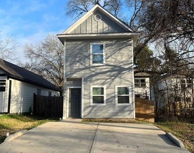10978 Maywood Street - Photo Thumbnail 1