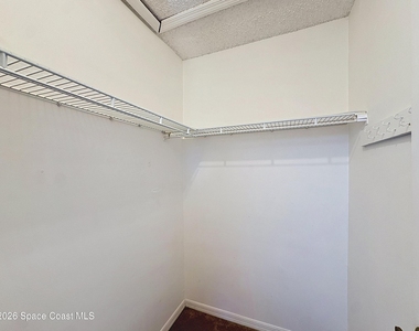 48 Bogart Place - Photo Thumbnail 17