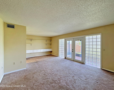 48 Bogart Place - Photo Thumbnail 7