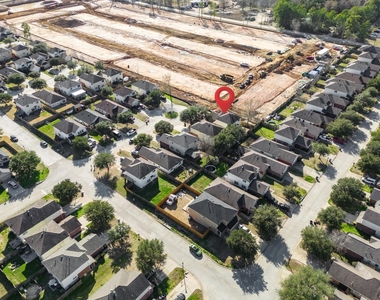 7218 Cool Springs Court - Photo Thumbnail 25