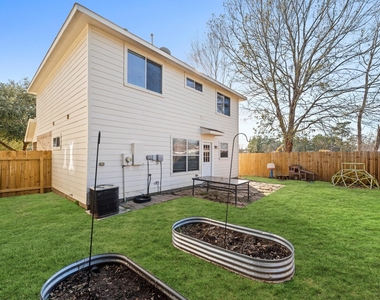 7218 Cool Springs Court - Photo Thumbnail 24