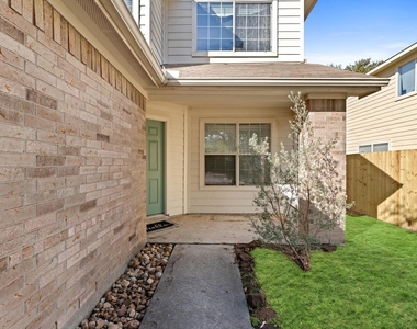 7218 Cool Springs Court - Photo Thumbnail 2