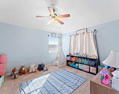 7218 Cool Springs Court - Photo Thumbnail 16