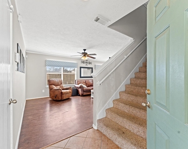 7218 Cool Springs Court - Photo Thumbnail 3
