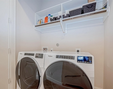 2524 Sherwin Street - Photo Thumbnail 23