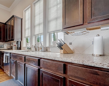 2524 Sherwin Street - Photo Thumbnail 29