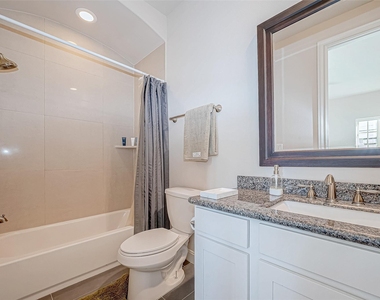 2524 Sherwin Street - Photo Thumbnail 20