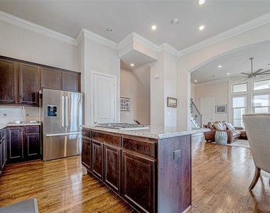 2524 Sherwin Street - Photo Thumbnail 42