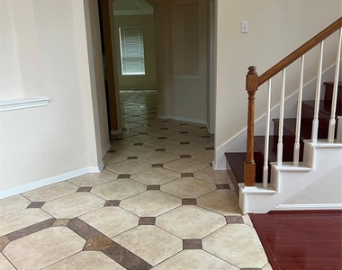 15319 Truslow Point Lane - Photo Thumbnail 3
