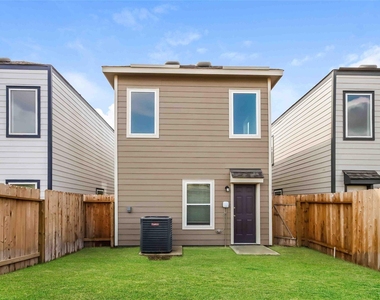 15304 Estrella East - Photo Thumbnail 1