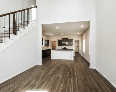 15304 Estrella East - Photo Thumbnail 4