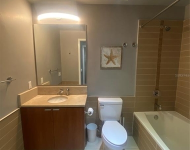 111 N 12th Street - Photo Thumbnail 8