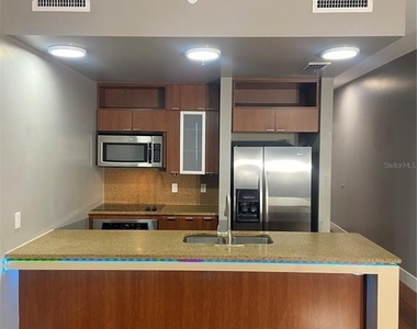 111 N 12th Street - Photo Thumbnail 2