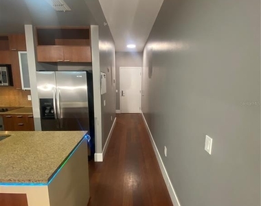 111 N 12th Street - Photo Thumbnail 4