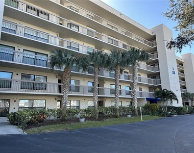 1316 Pasadena Avenue S - Photo Thumbnail 3