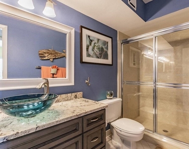5901 Bahia Del Mar Circle - Photo Thumbnail 15