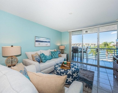 5901 Bahia Del Mar Circle - Photo Thumbnail 6