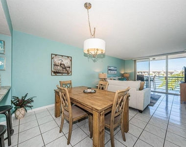 5901 Bahia Del Mar Circle - Photo Thumbnail 5