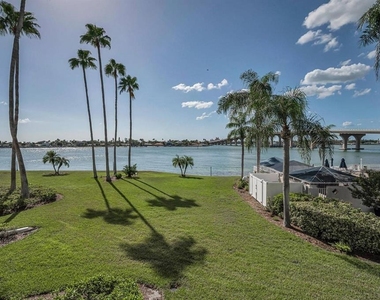 5901 Bahia Del Mar Circle - Photo Thumbnail 25
