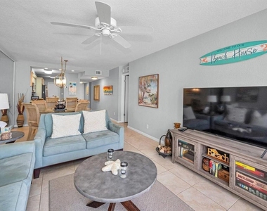 5901 Bahia Del Mar Circle - Photo Thumbnail 10