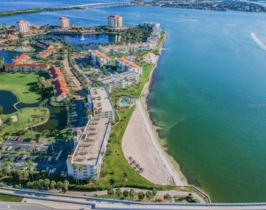 5901 Bahia Del Mar Circle - Photo Thumbnail 2