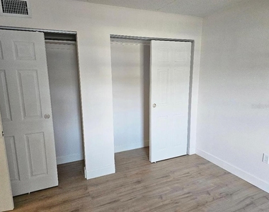 8822 Bay Pointe Drive - Photo Thumbnail 8