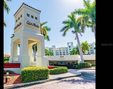 6105 Bahia Del Mar Circle - Photo Thumbnail 18