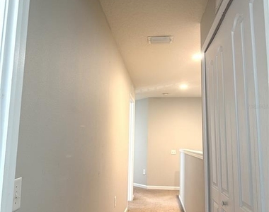 26627 Castleview Way - Photo Thumbnail 13