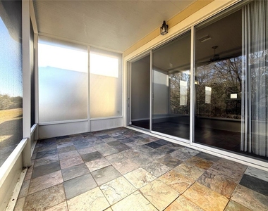 26627 Castleview Way - Photo Thumbnail 10