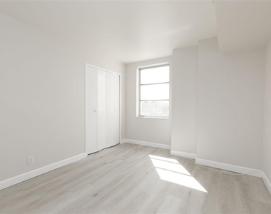 10355 Paradise Boulevard - Photo Thumbnail 34