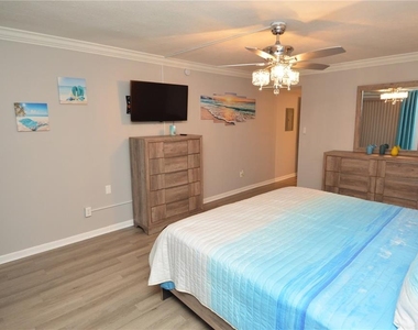 4908 38th Way S - Photo Thumbnail 41
