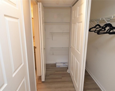 4908 38th Way S - Photo Thumbnail 44
