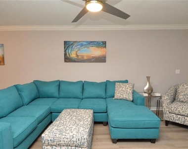 4908 38th Way S - Photo Thumbnail 30