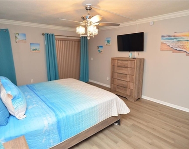 4908 38th Way S - Photo Thumbnail 36