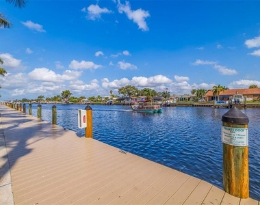 4908 38th Way S - Photo Thumbnail 93