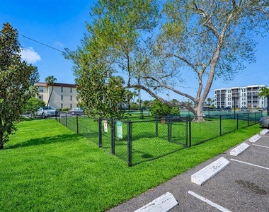 4908 38th Way S - Photo Thumbnail 96