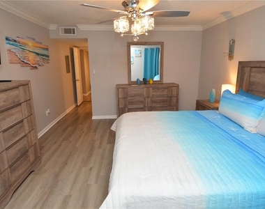 4908 38th Way S - Photo Thumbnail 42