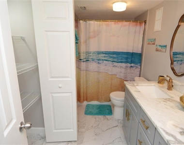 4908 38th Way S - Photo Thumbnail 47