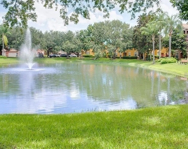 8836 Villa View Circle - Photo Thumbnail 22