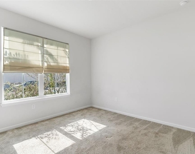 36887 Highland Meadows Court - Photo Thumbnail 21