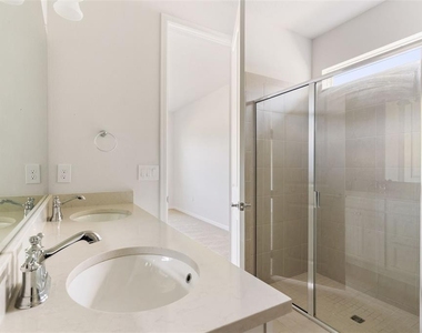 36887 Highland Meadows Court - Photo Thumbnail 19