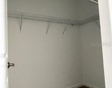 1609 Cross Prairie Parkway - Photo Thumbnail 39