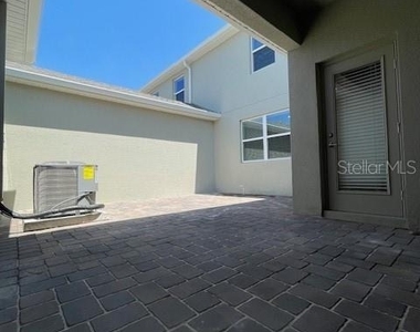 1609 Cross Prairie Parkway - Photo Thumbnail 34