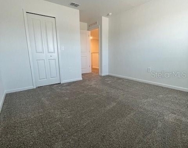 1609 Cross Prairie Parkway - Photo Thumbnail 26
