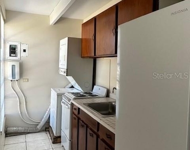 2709 Club Circle - Photo Thumbnail 4